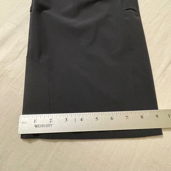 REI Co-op Women Size 8 Petite Black Hiking Pants Straight Leg Technical Trail - Picture 8 of 11